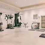- Bar & Restaurant - Meeting & Events
