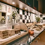 - Bar & Restaurant - Meeting & Events فندق