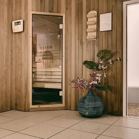 Hotel Alkmaar - Bar & Restaurant Hotel 4*