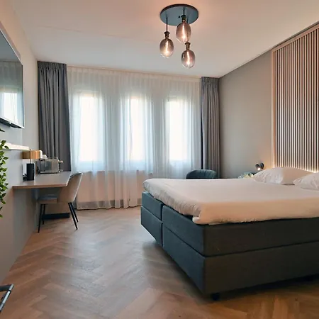 Hotel Alkmaar - Bar & Restaurant Ξενοδοχείο 4*