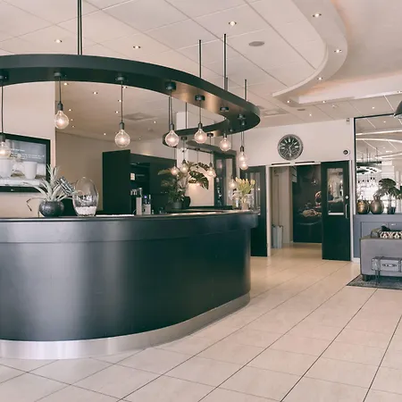 Hotel Alkmaar - Bar & Restaurant Ξενοδοχείο 4*