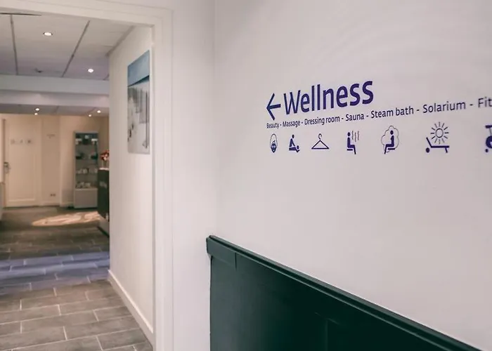 호텔 - Bar & Restaurant - Meeting & Events 알크마르