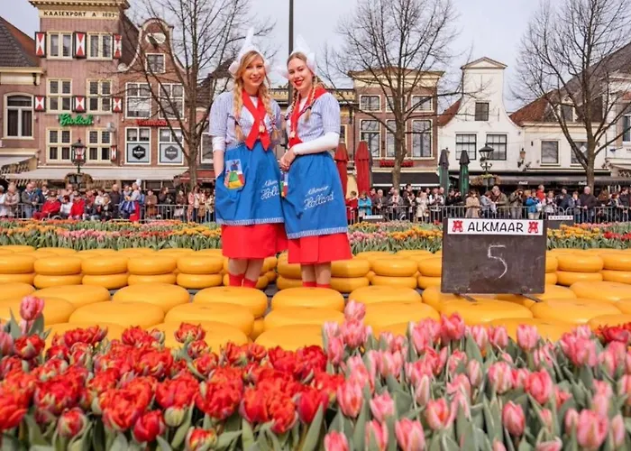 호텔 - Bar & Restaurant - Meeting & Events 4*