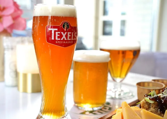 - Bar & Restaurant - Meeting & Events 알크마르