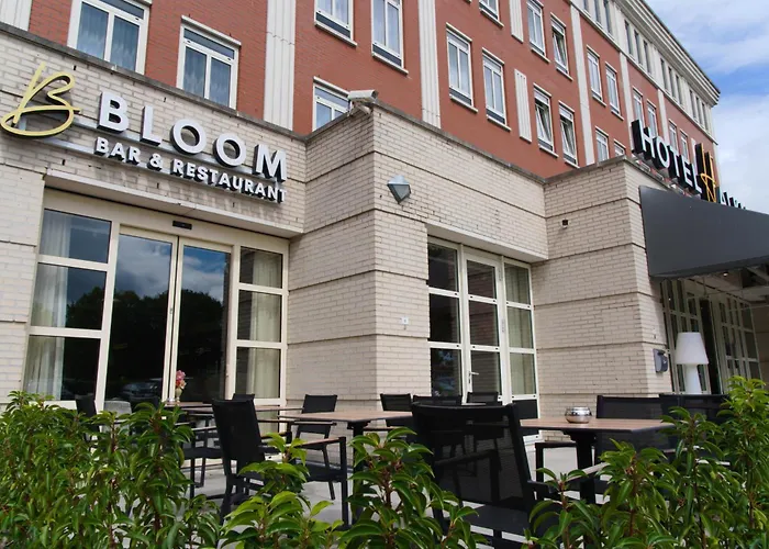 - Bar & Restaurant - Meeting & Events 호텔