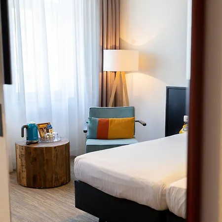 阿尔克马尔金色郁金香酒店 酒店 4*