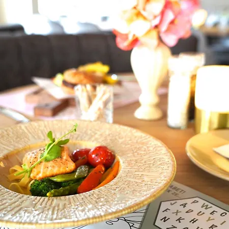 阿尔克马尔金色郁金香酒店